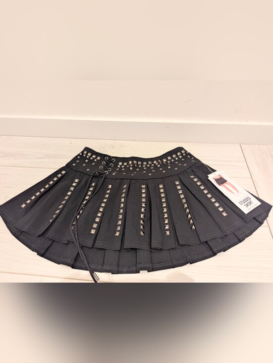 Hot Topic Dresses & Skirts - Black Studded Pleated Skirt With Shorts